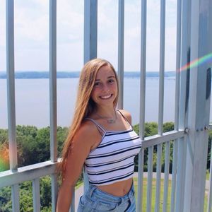 Meet your Posher, Bella